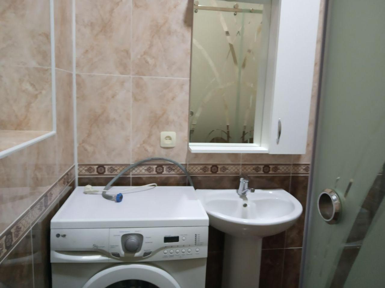 Apartment Downtown Ташкент Екстериор снимка